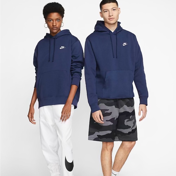 Navy nike hoodie - Picture 2 of 3